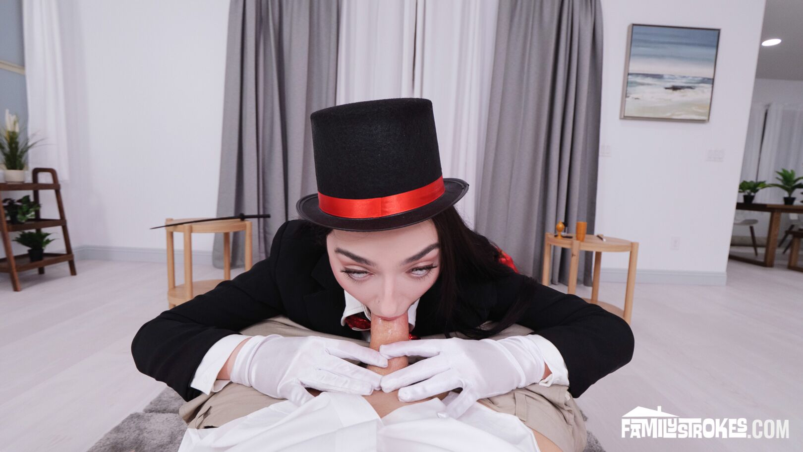 She’s Got Talent! Deepthroat Magic Show (Scarlett Rosewood, Part 1)