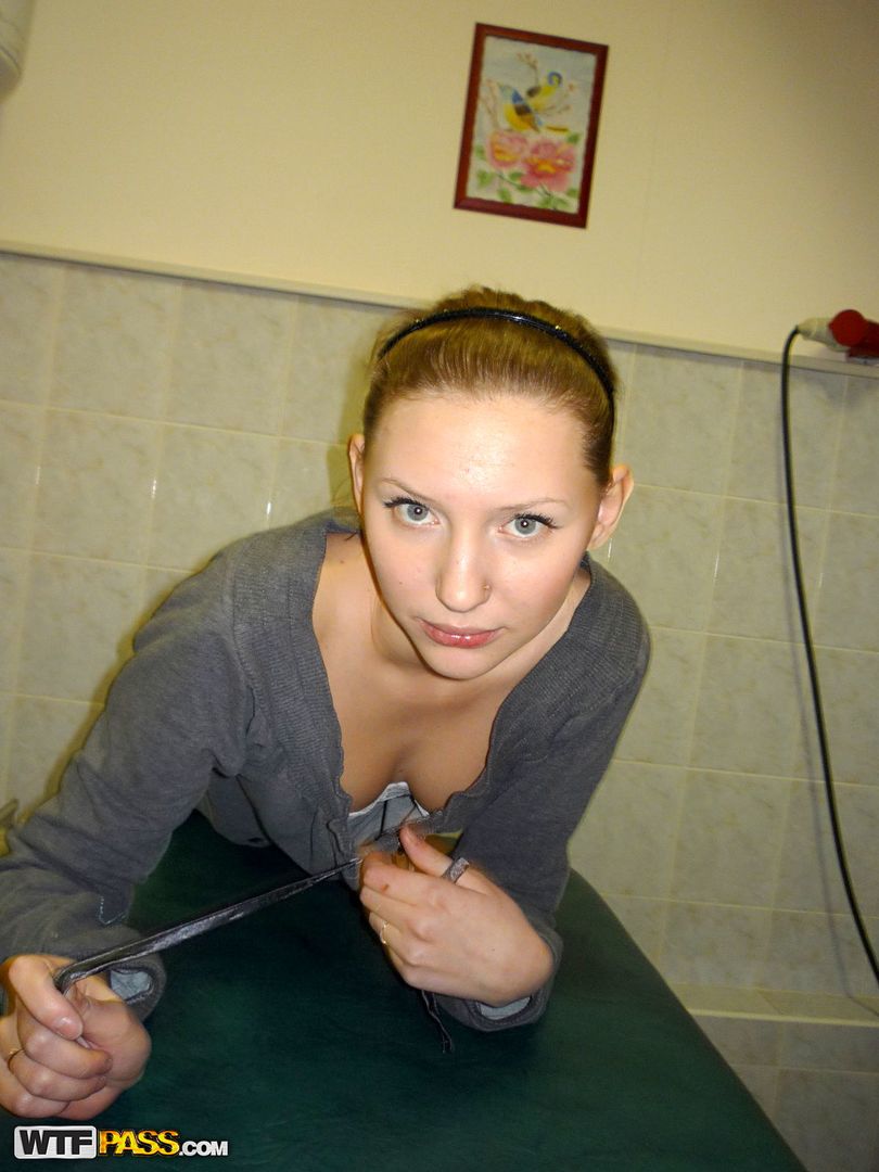 Amateurs naked in the sauna