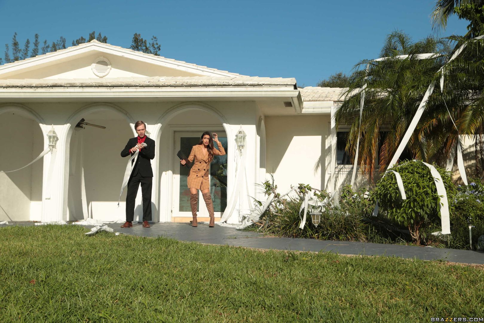 I'm Trying To Sell A House!