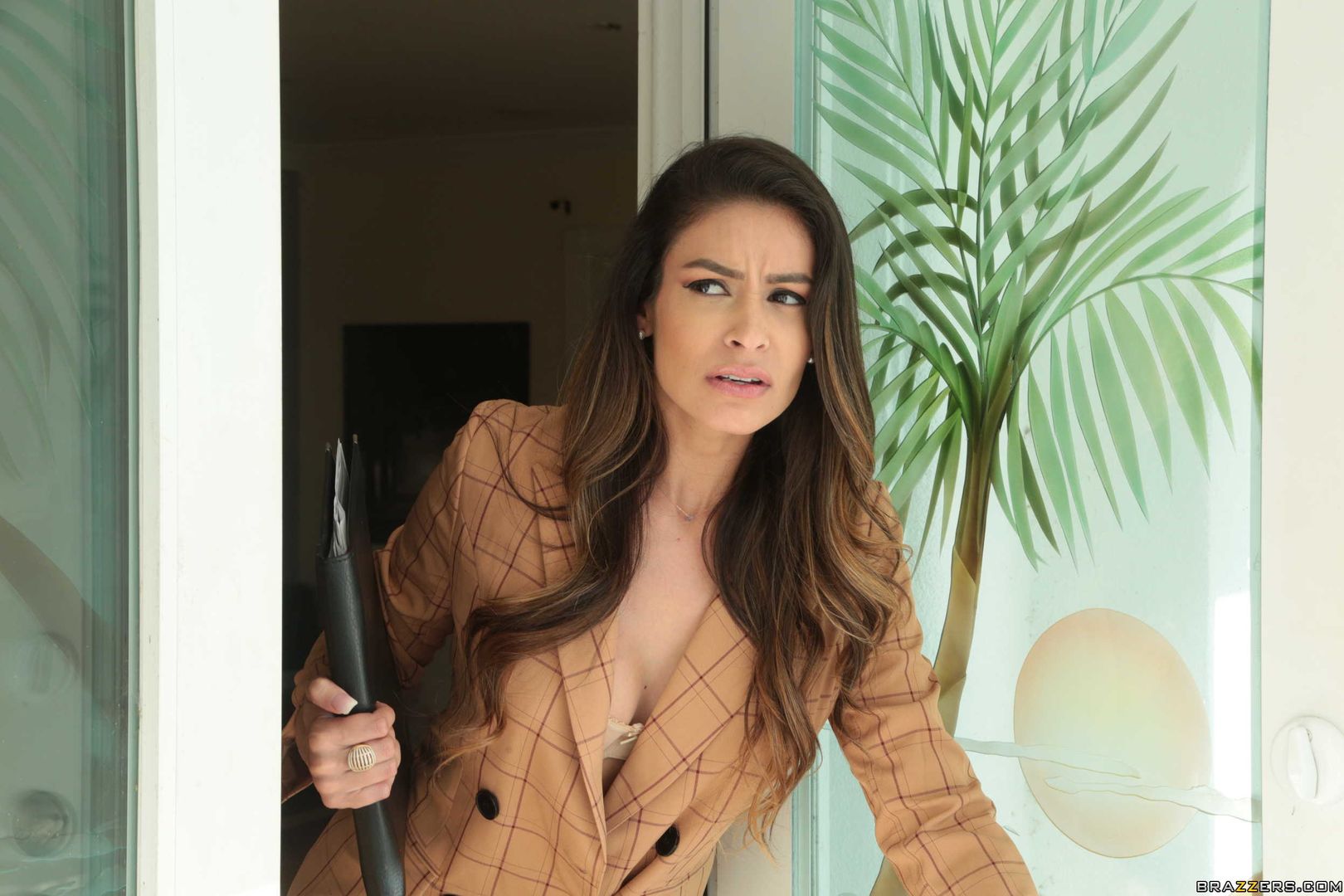 I'm Trying To Sell A House!