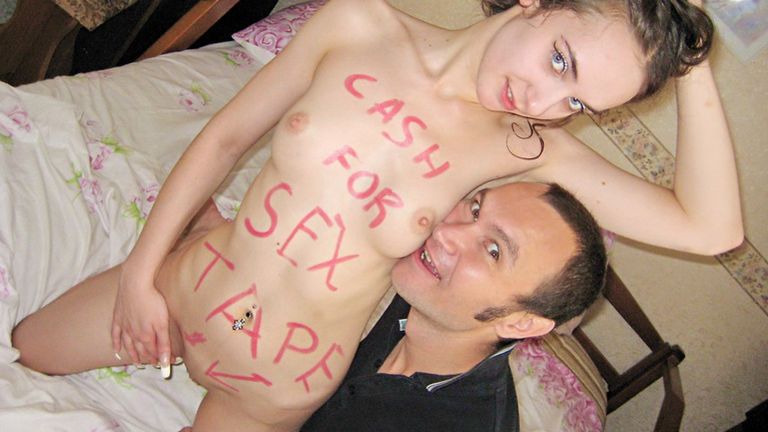 Threesome amateur homemade sex