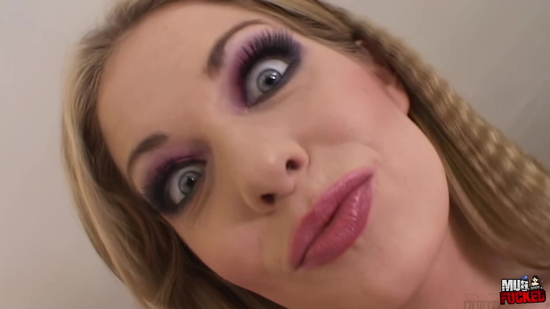 Haley Scott Loves Sucking Dick