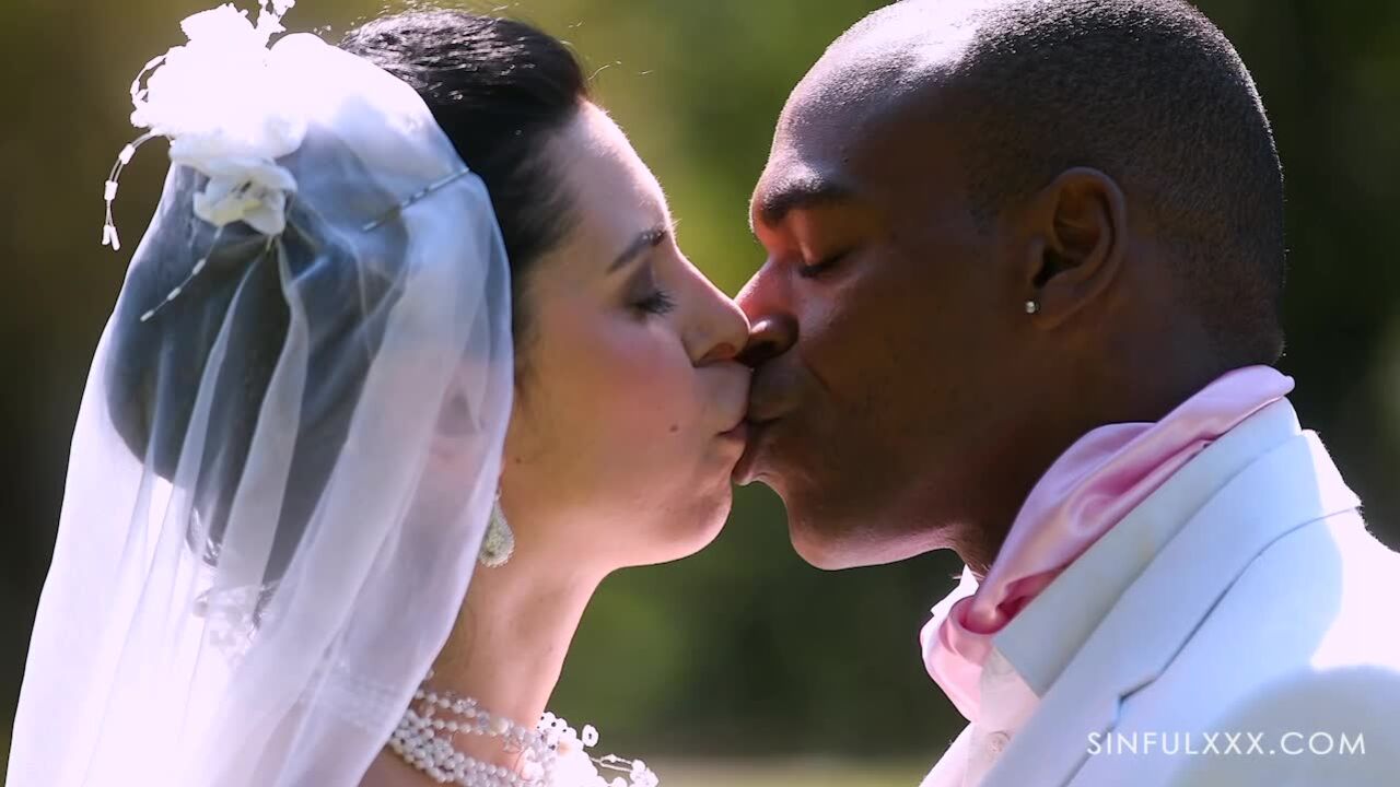 SinfulXXX: Before The Wedding 1