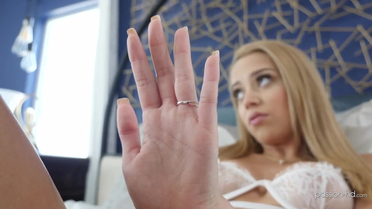 Madison Summers: Purity Club