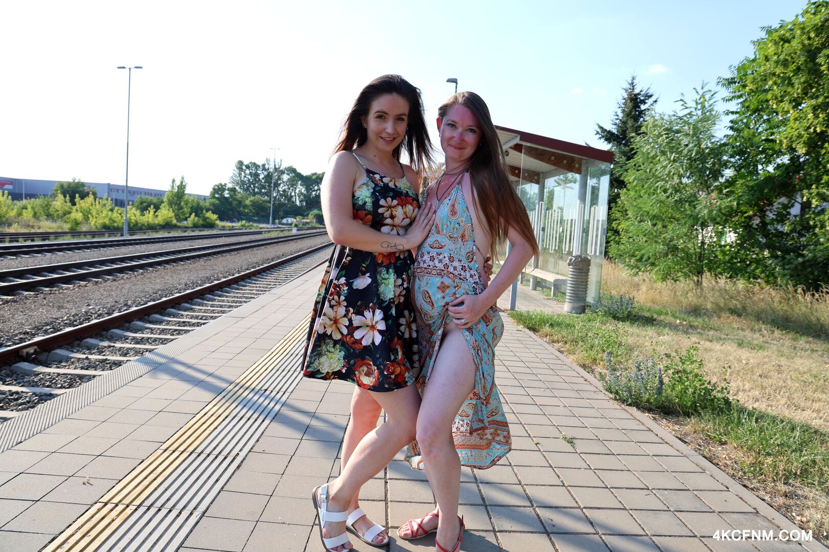 Public cumming