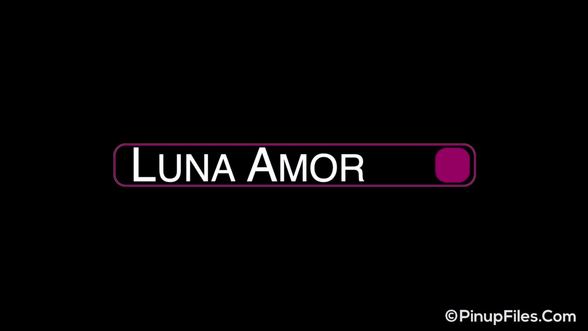 Pinup Files: Luna Amor