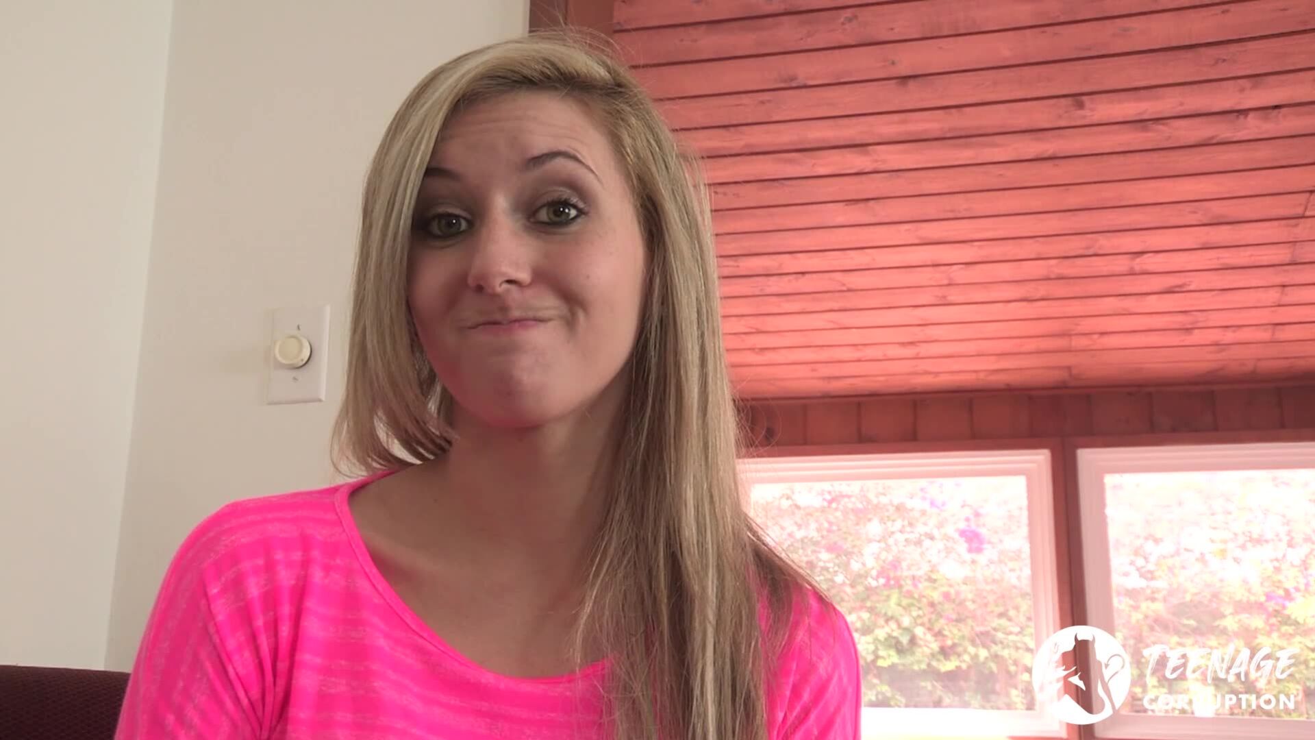 Lilly Banks: Look,I'm Finally In Porn!!