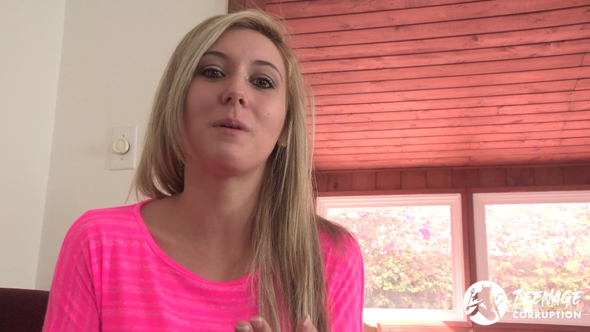 Lilly Banks: Look,I'm Finally In Porn!!