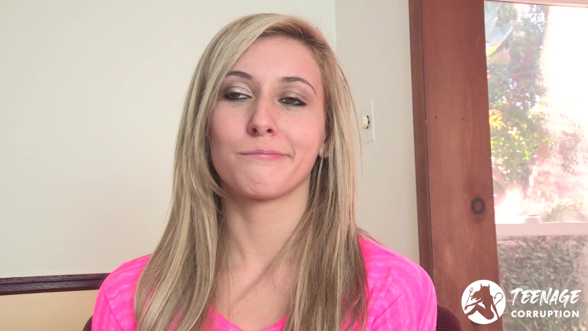 Lilly Banks: Look,I'm Finally In Porn!!
