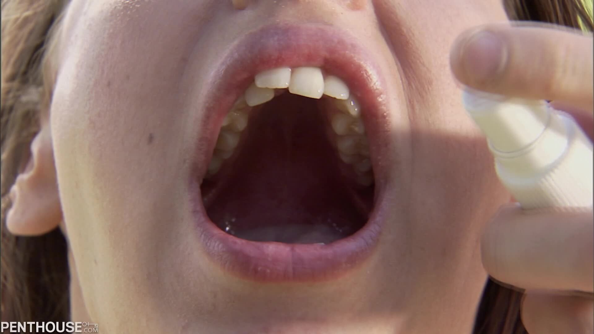 Mckenzie Lee Works Her Deepthroat Skills