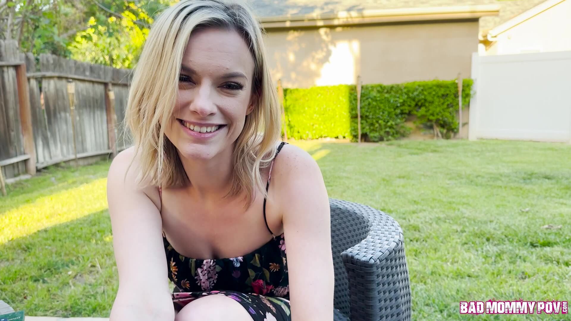 Hot Stepmommy Lindsey Lakes Seduced By Her Stepson