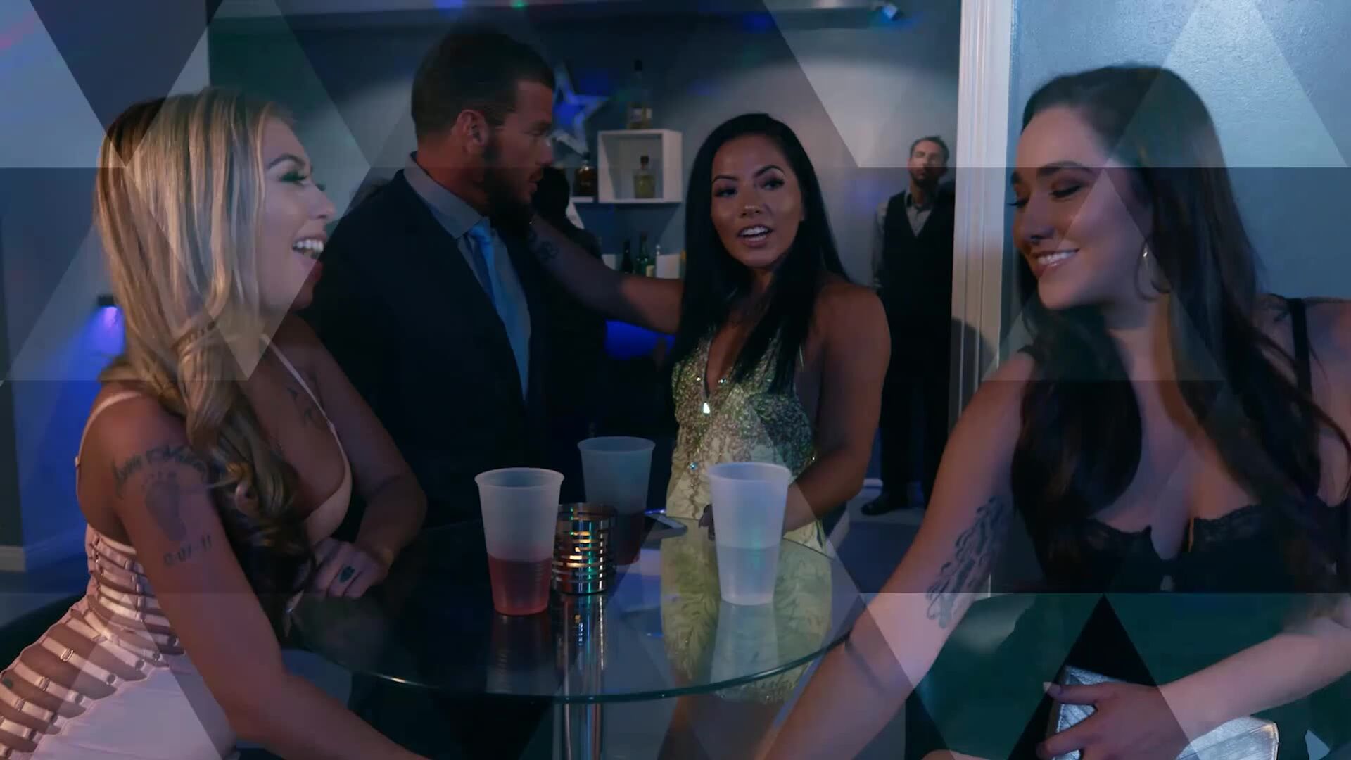 ScamAngels: Going Clubbing For Cock