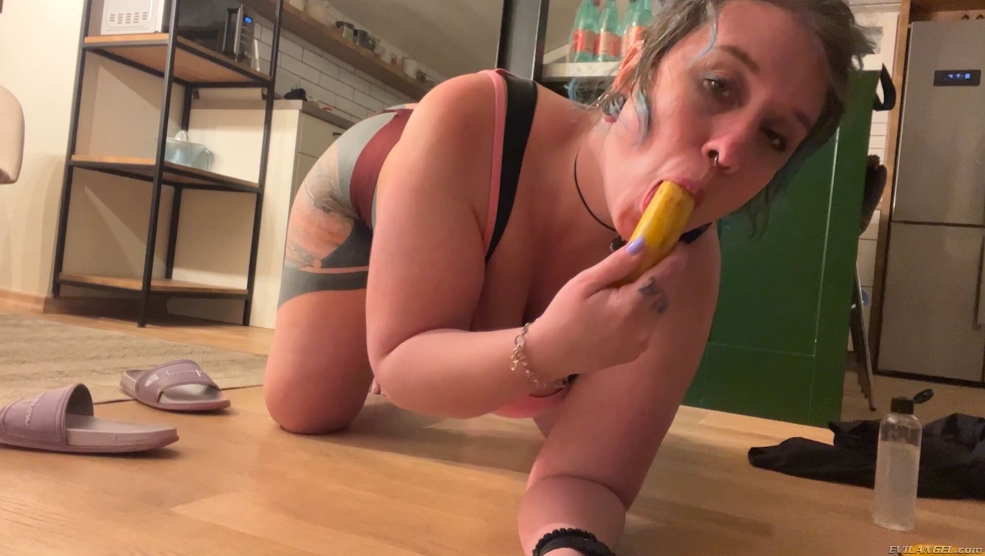 PROXY PAIGE ANAL & A2M BANANA PLAY