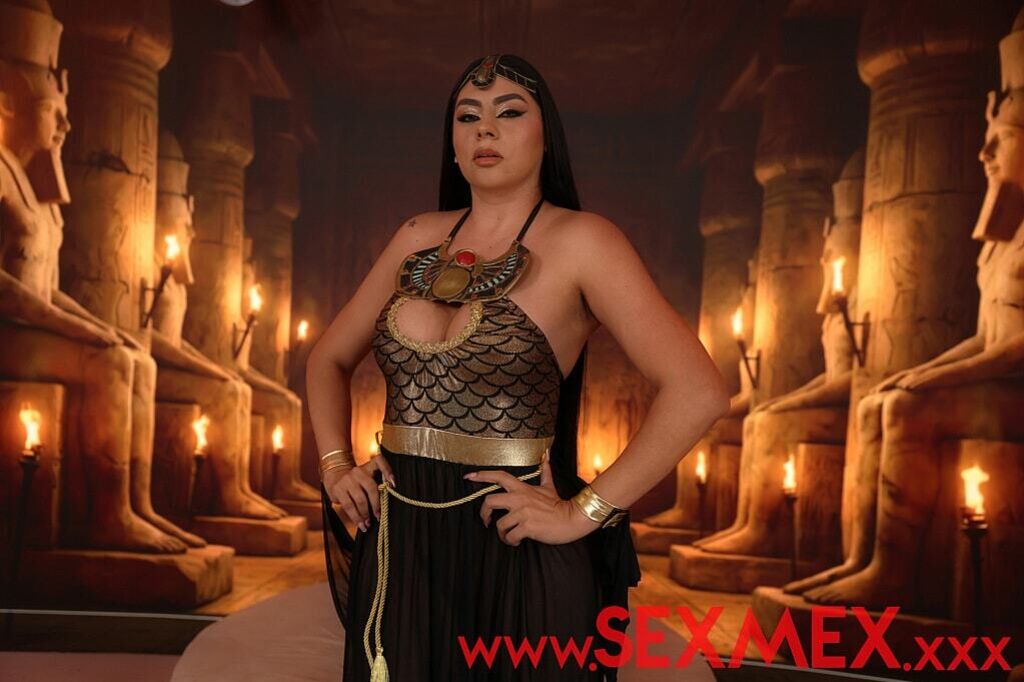 The Pharaoh's Stepmother . Melany Latina