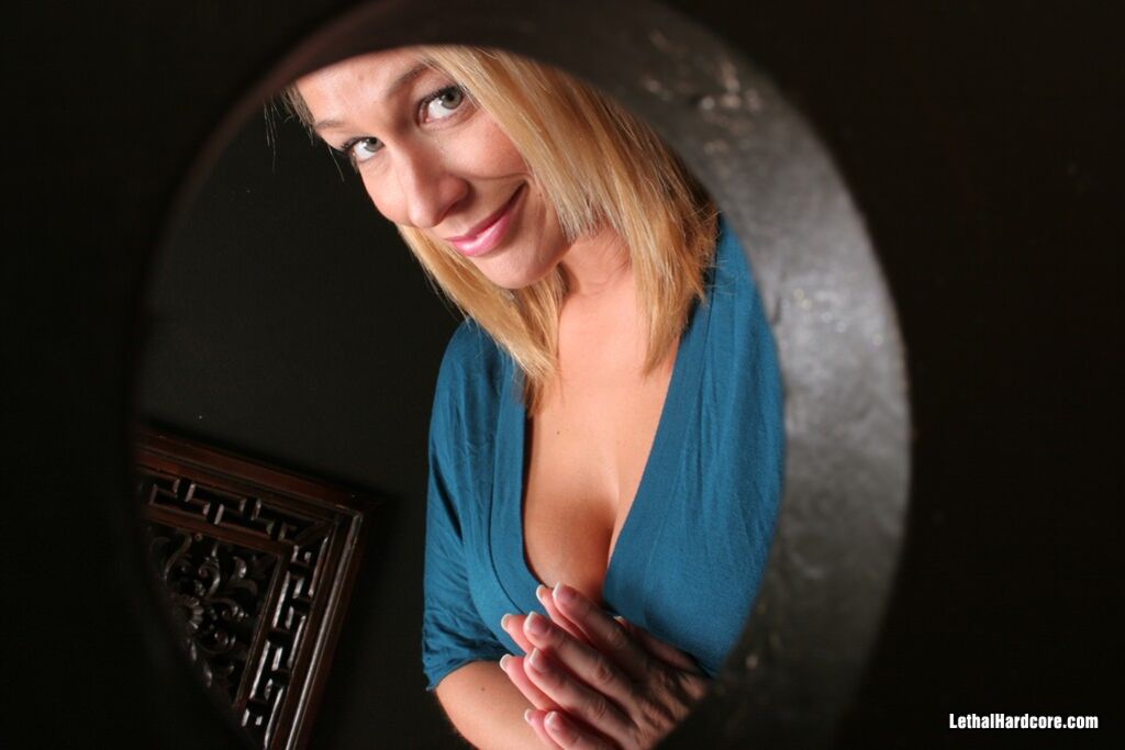 Big Titted Blond Slut Sucks Strangers Off At A Gloryhole