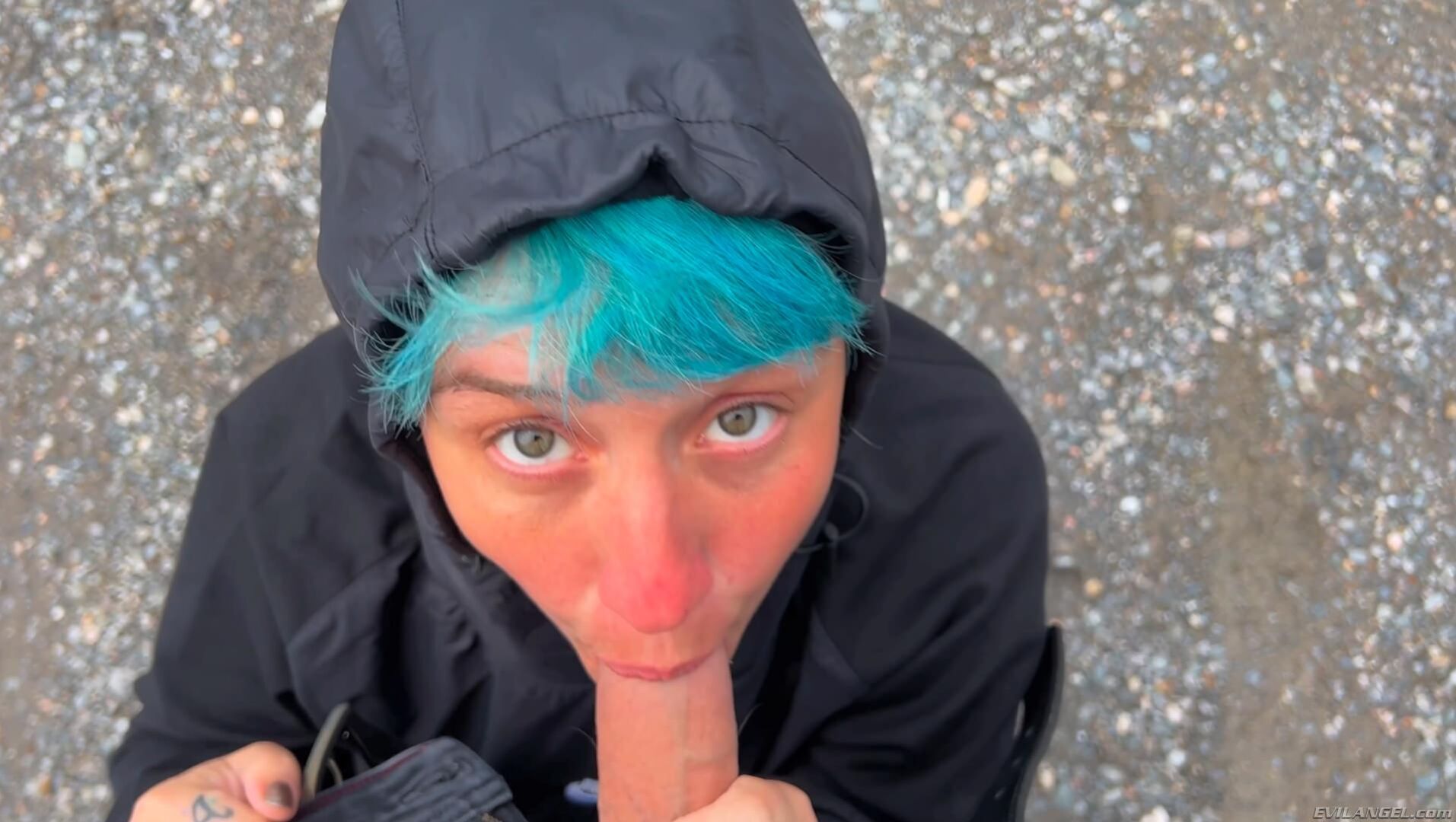 PROXY PAIGE BJ & FUCK ON A NATURE HIKE