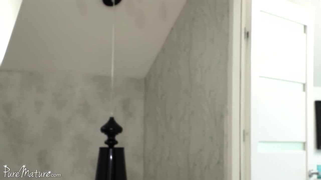Sasha Rose: Two Holes To Love