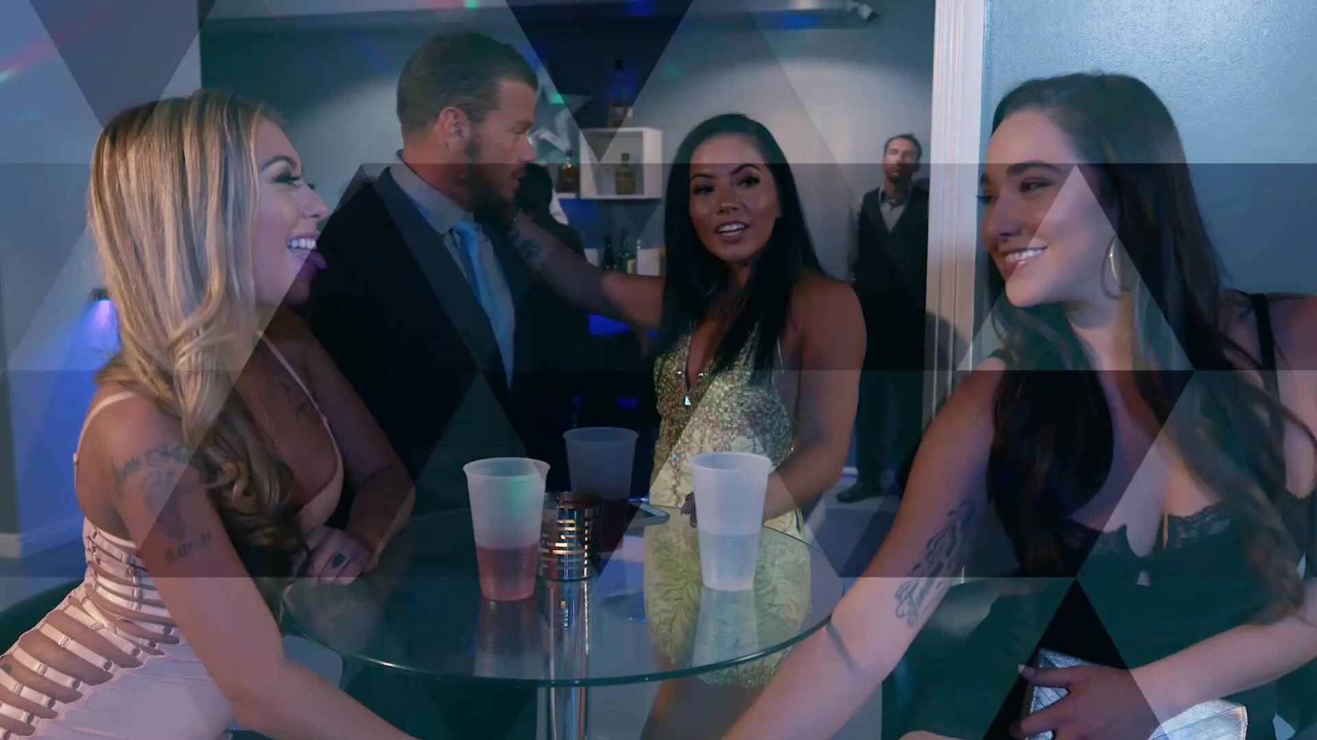 ScamAngels: Hottub Hotties