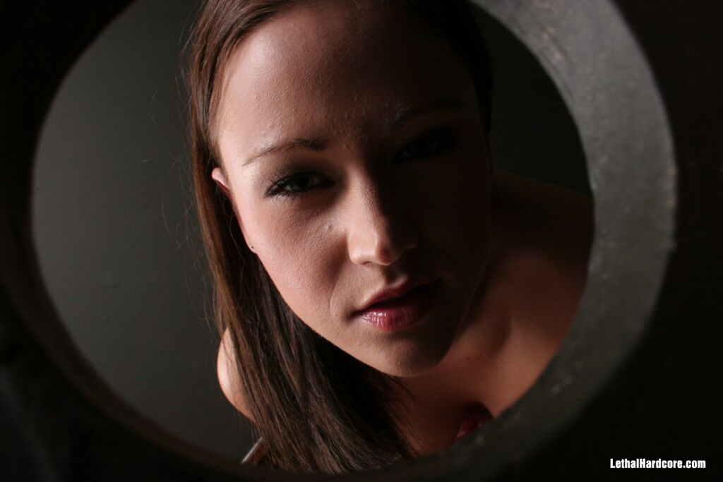 Sindee Jennings Gets Filthy In The Glory Hole