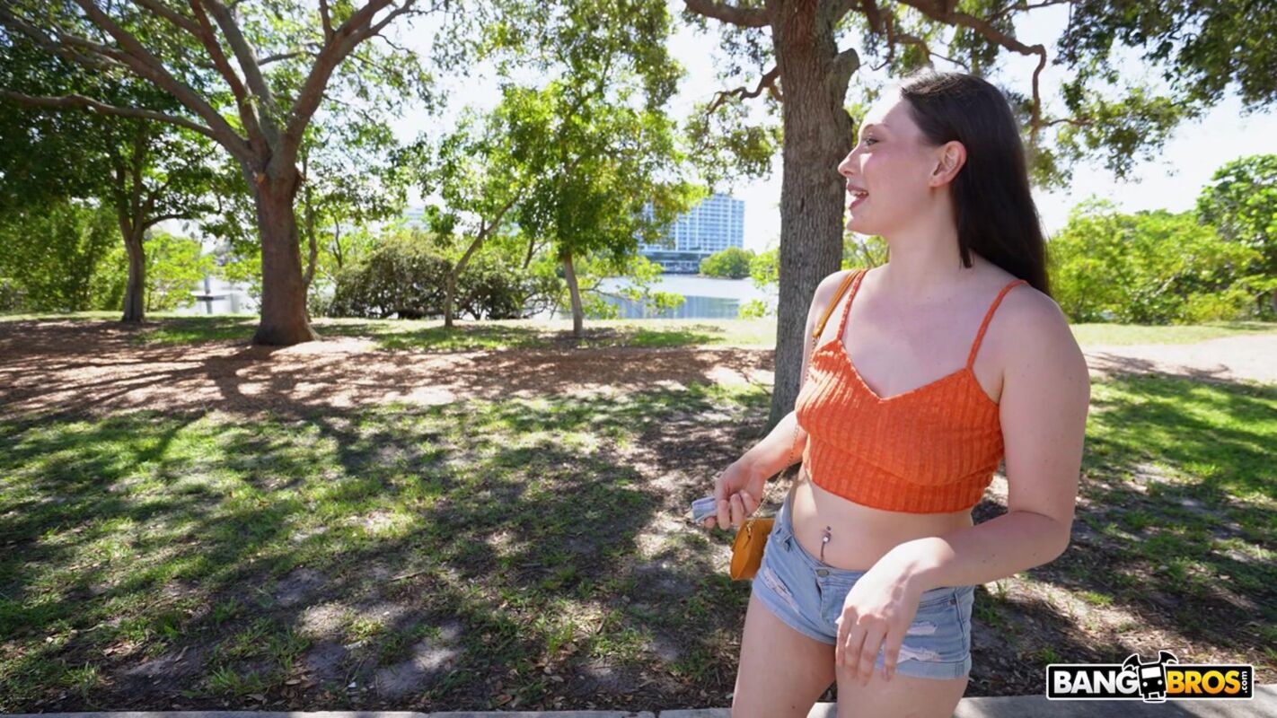 Luci Starr Wants Some Miami BBC