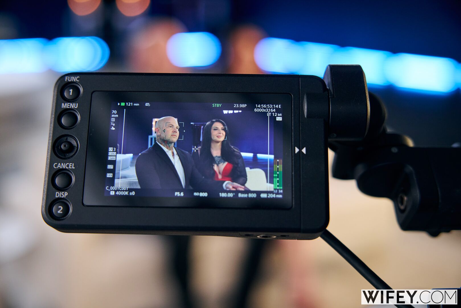 Fiona and Johnny: Brunette Hotwife Stretched Out