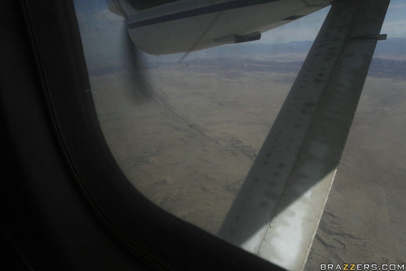 Sex On A Plane