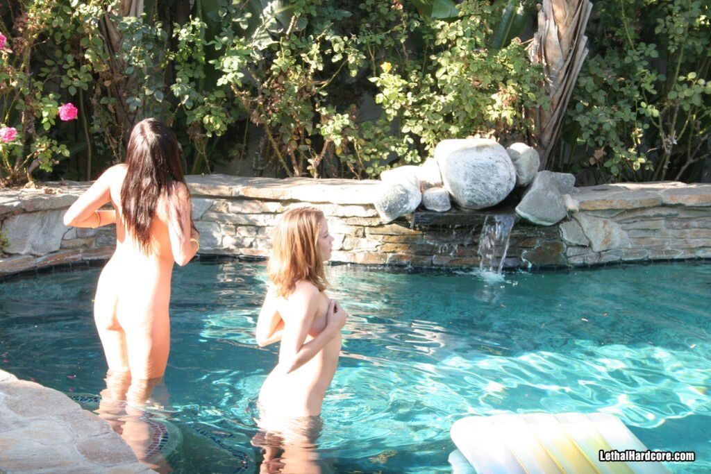 Danni Cole And Rebecca Play With Each Other's Pussies