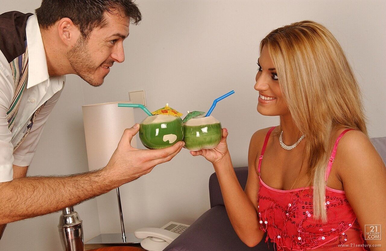 Cocktails for two