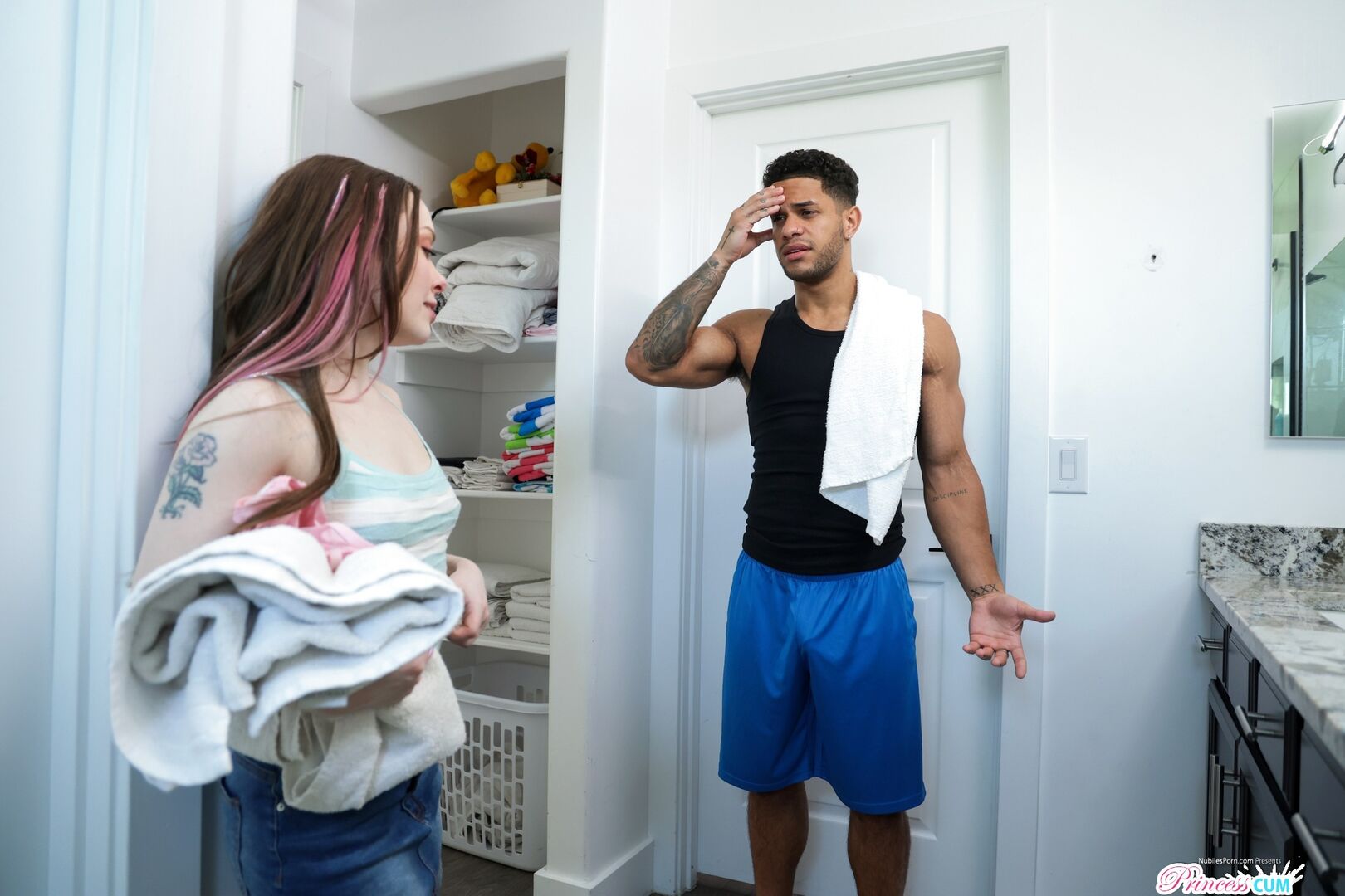 Whoever Gets Naked First Gets The Shower - S14:E7