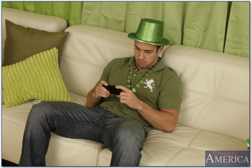 Marie McCray fucking in the couch with her small tits