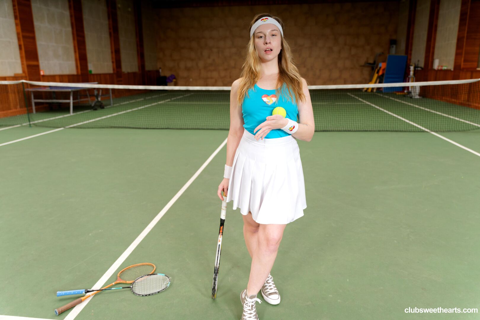 Alice likes tennis more than penis
