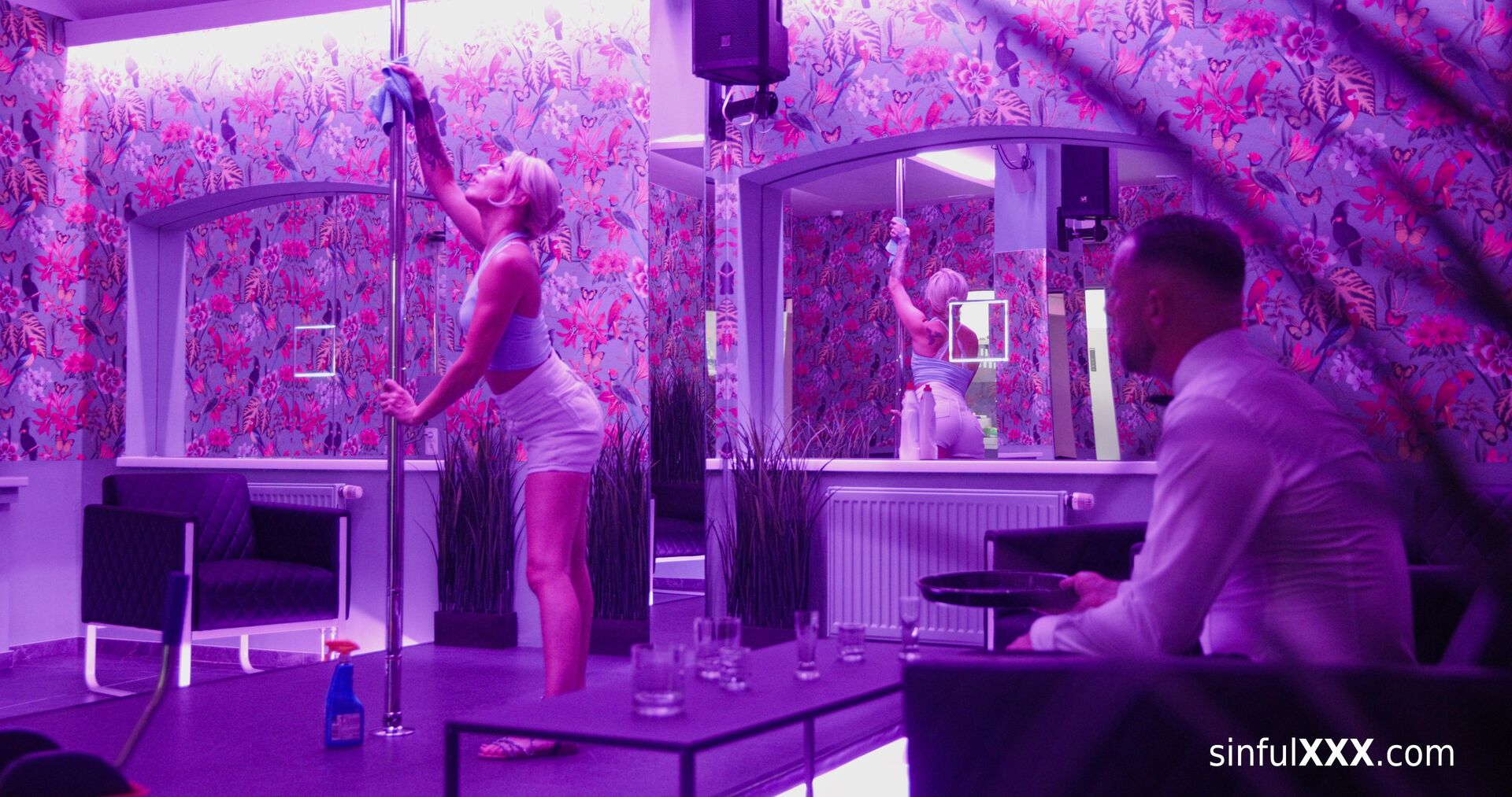 Strippers Delight 1