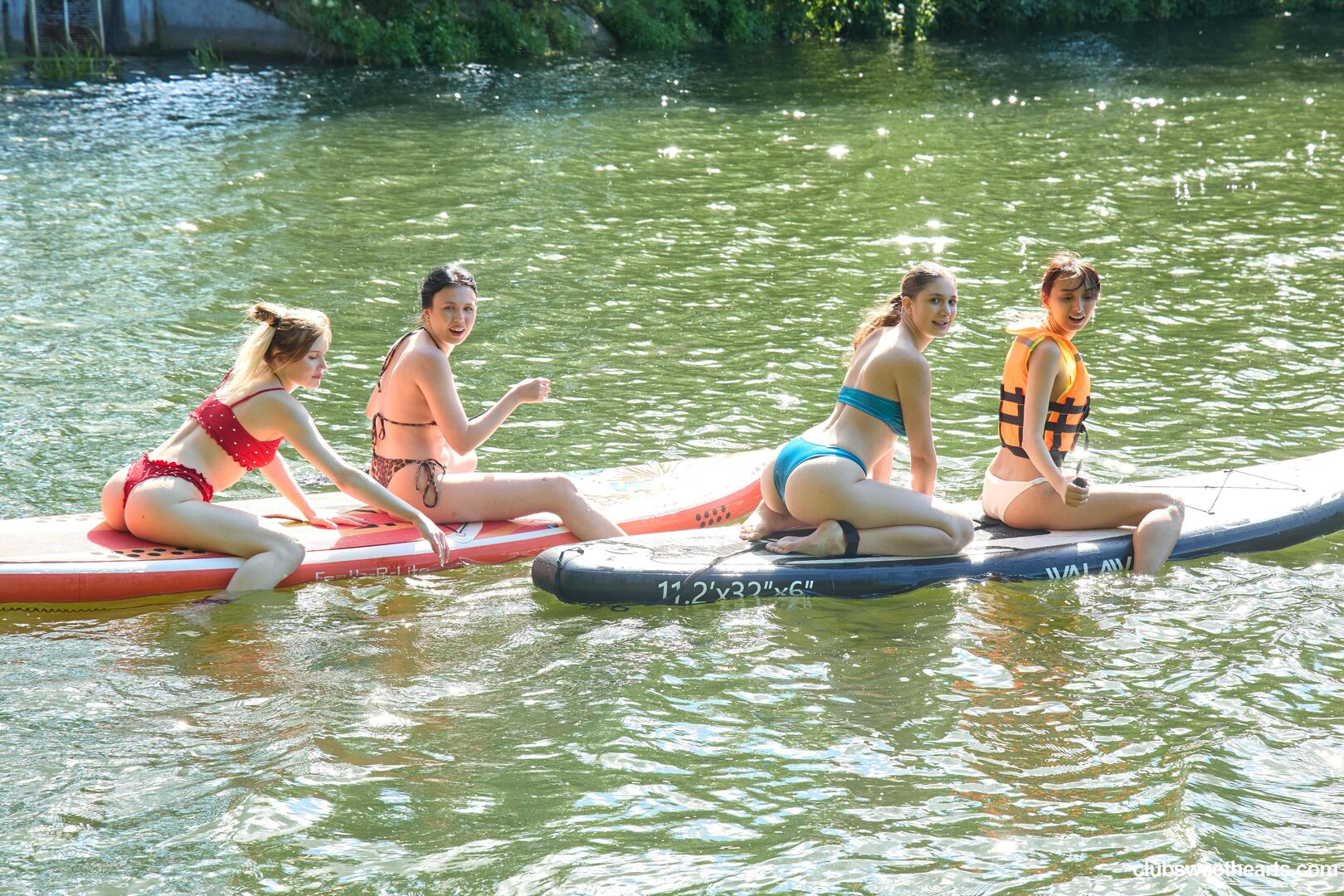 4 sweethearts, 2 sups
