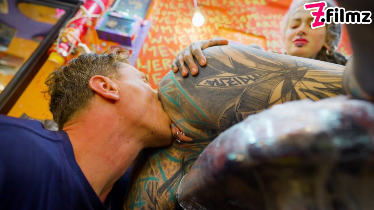 Anuskatzz Anal Sex With Her Tattoo Customer