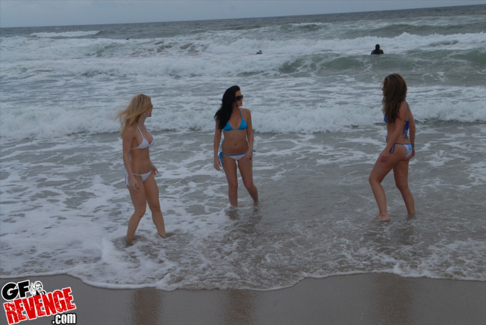 Beach Bums4827