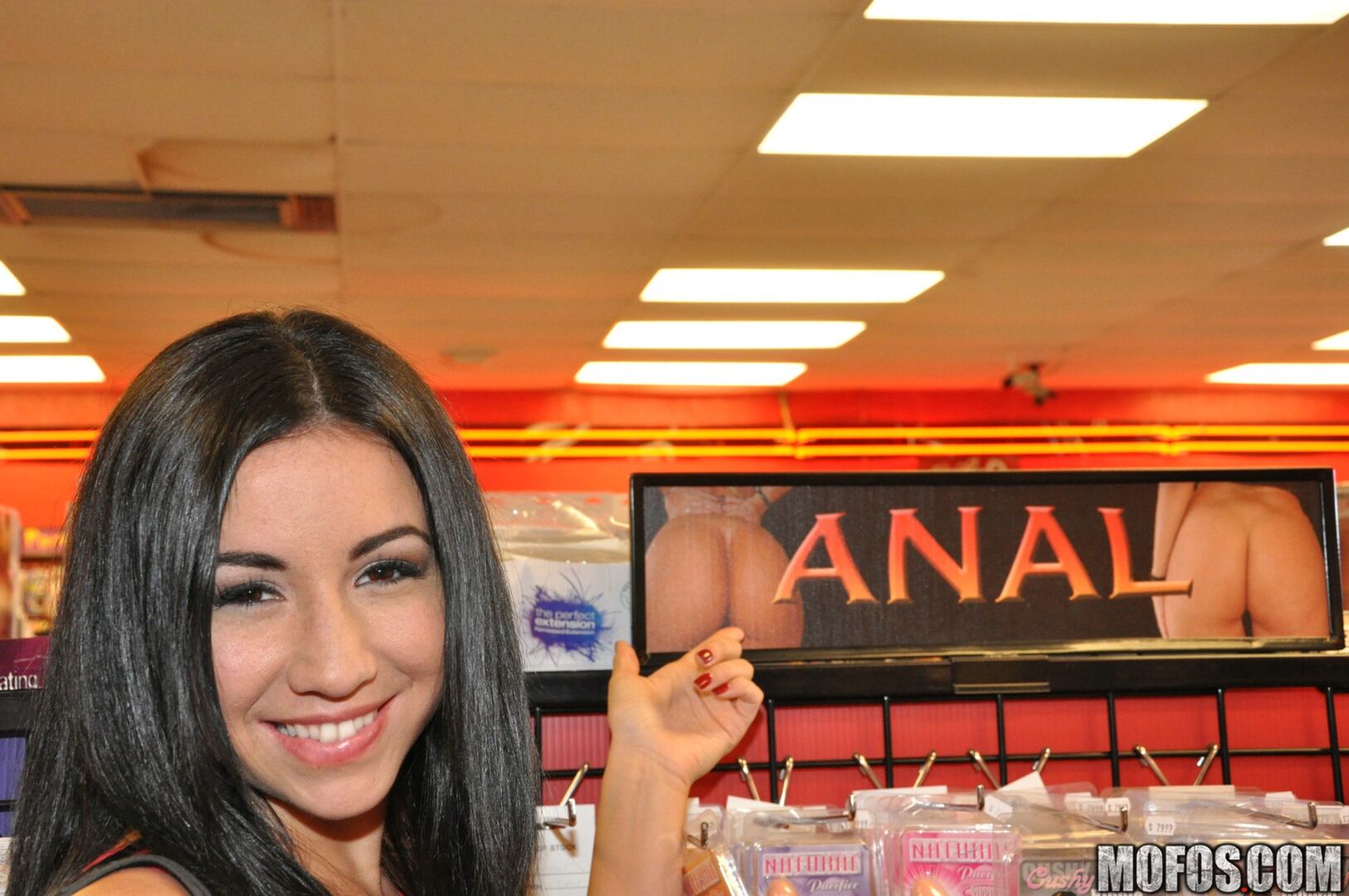 I Bought An Anal Toy... Let's Try It