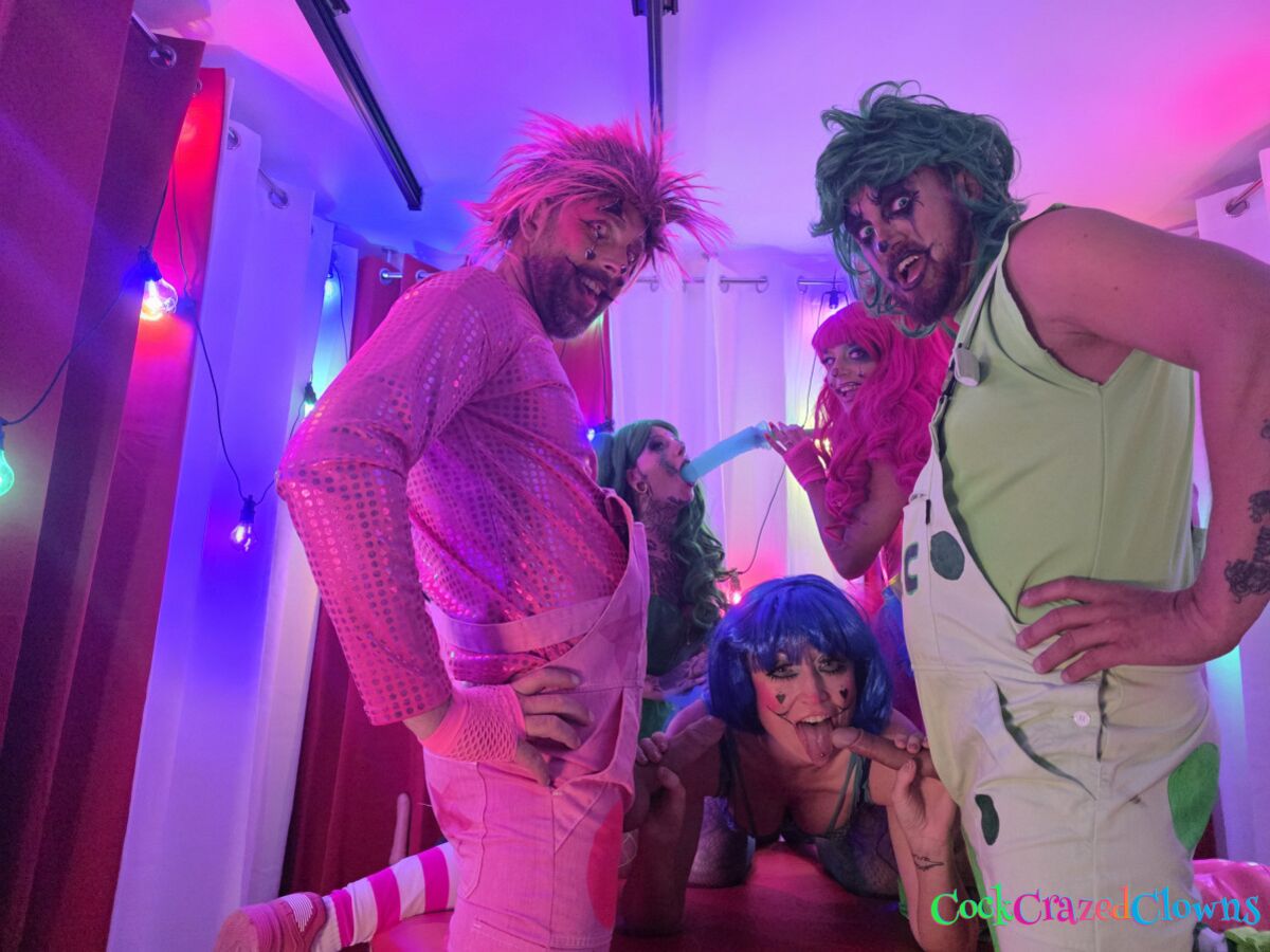 Lily Kink Meets the Pink and Green Cock Crazed Clowns for an Orgy