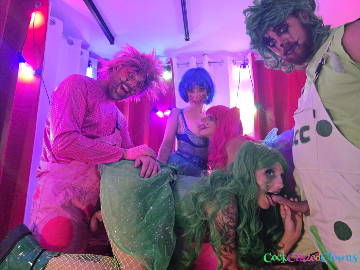 Lily Kink Meets the Pink and Green Cock Crazed Clowns for an Orgy