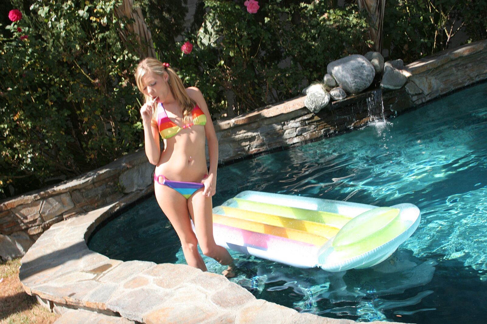 Raquel And Nicole Have A Fun Day Out In Their Bikinis