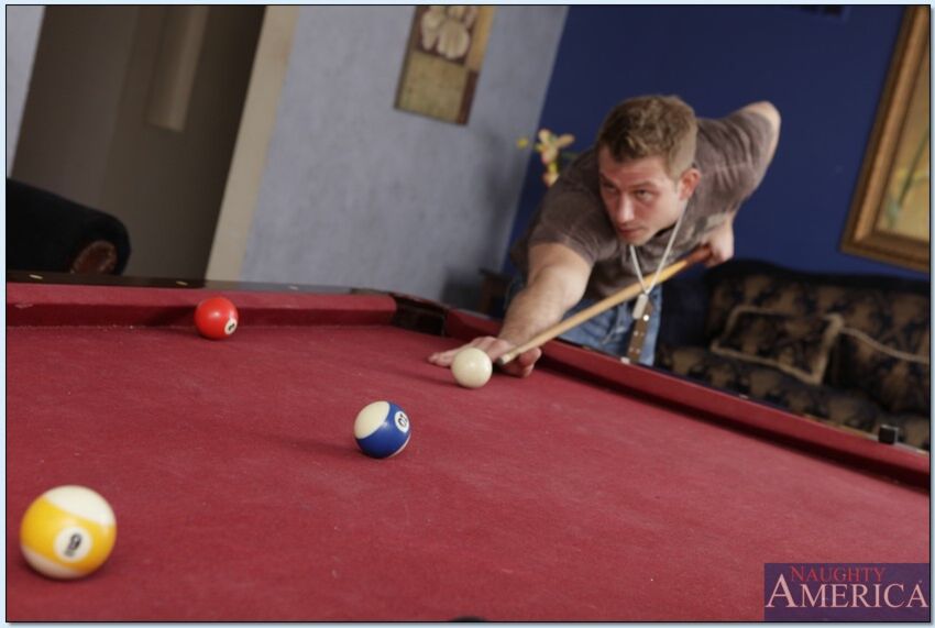Kacey Jordan fucking in the pool table with her piercings