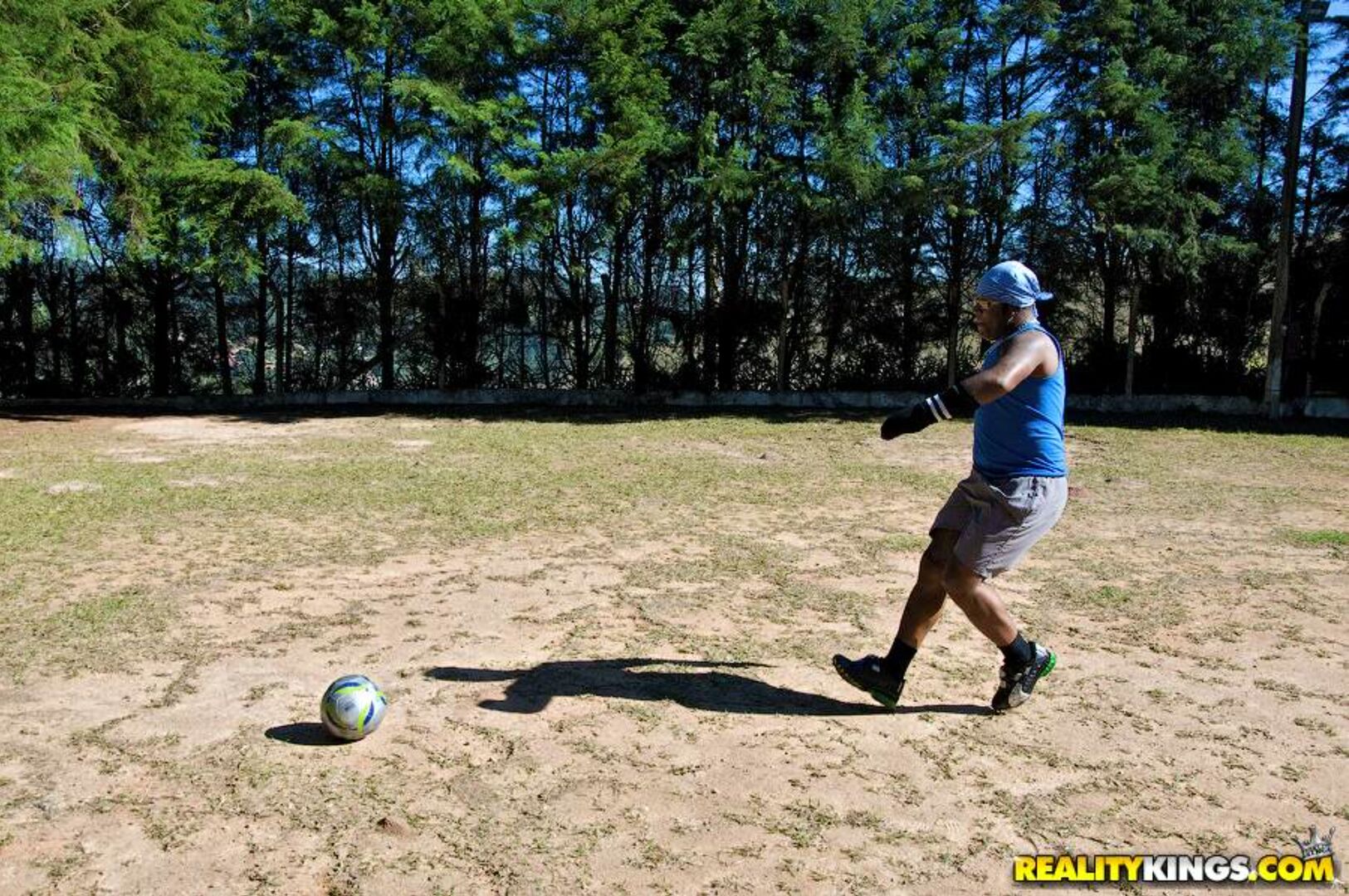 Sexy Striker