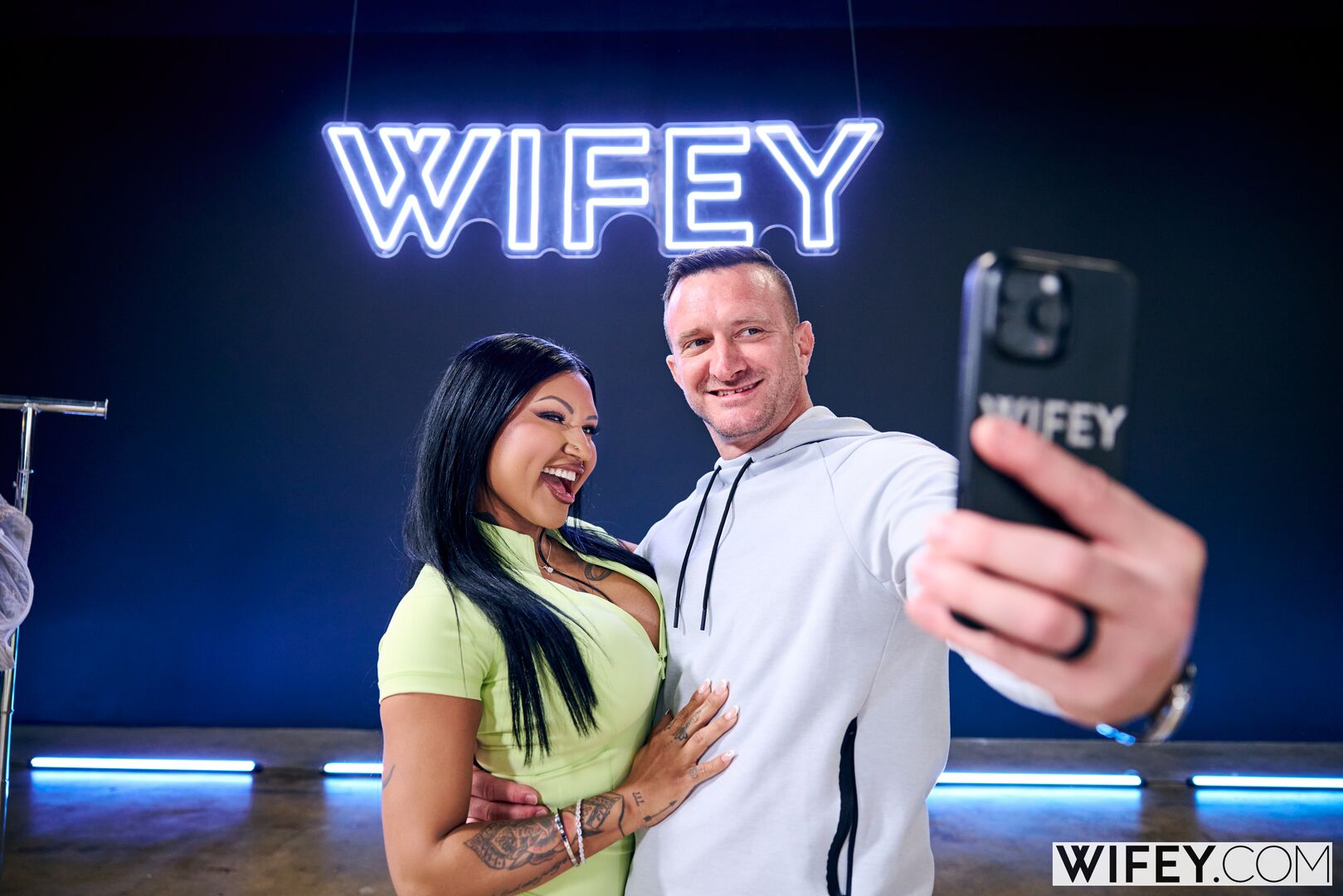 Mayalynn and Mrjax: Tattooed Baddie Hotwife Loves BBC