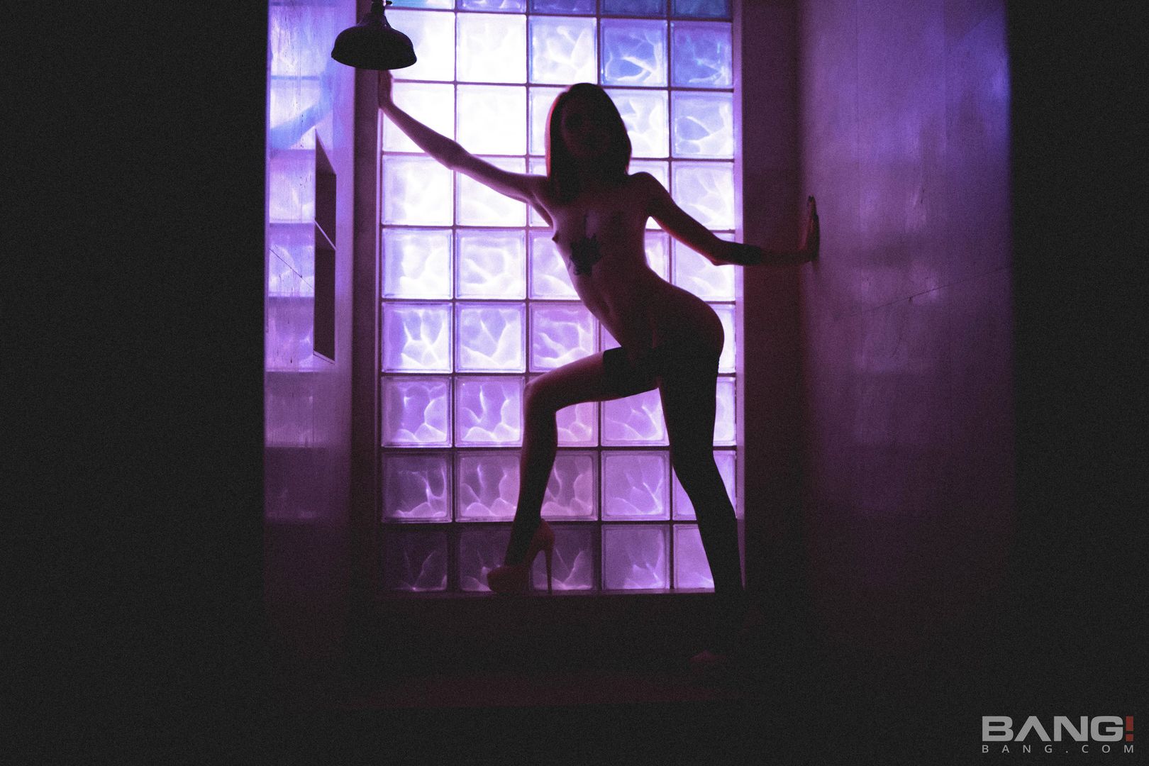 Lola Fae Is A Slutty Cumslut That Craves Bbc In Her Ass