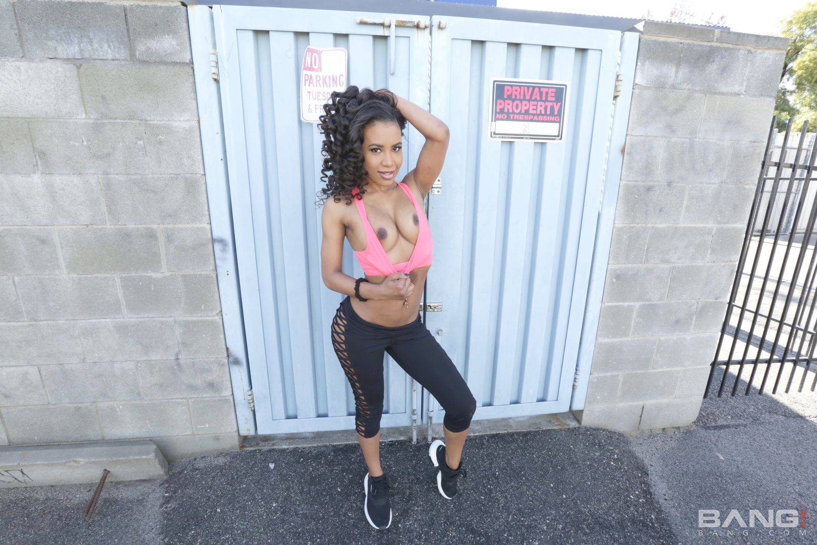 Demi Sutra Meets And Fucks A Energy Drink Enhanced Man!