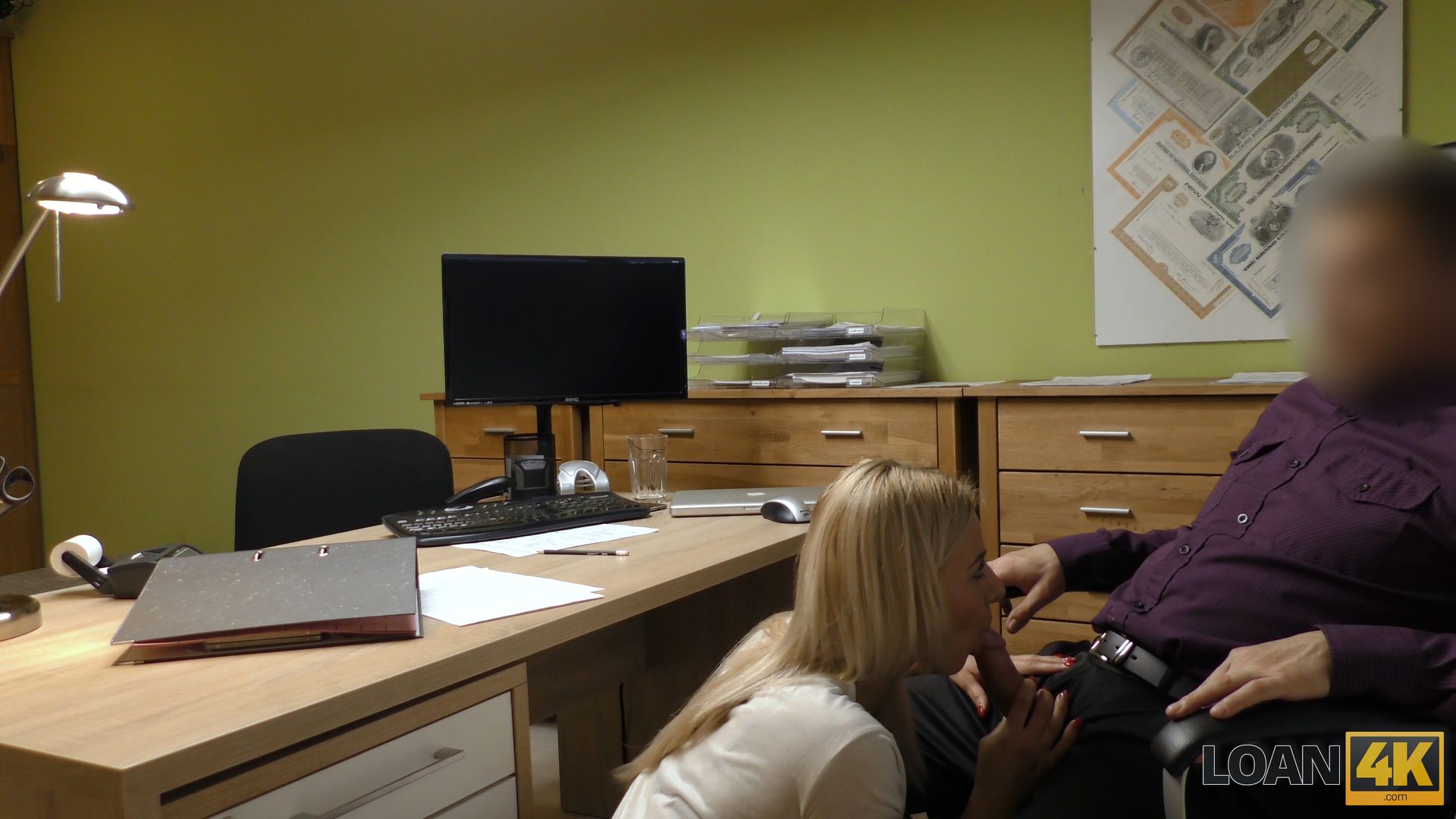 No driver license, yes sex with loan agent