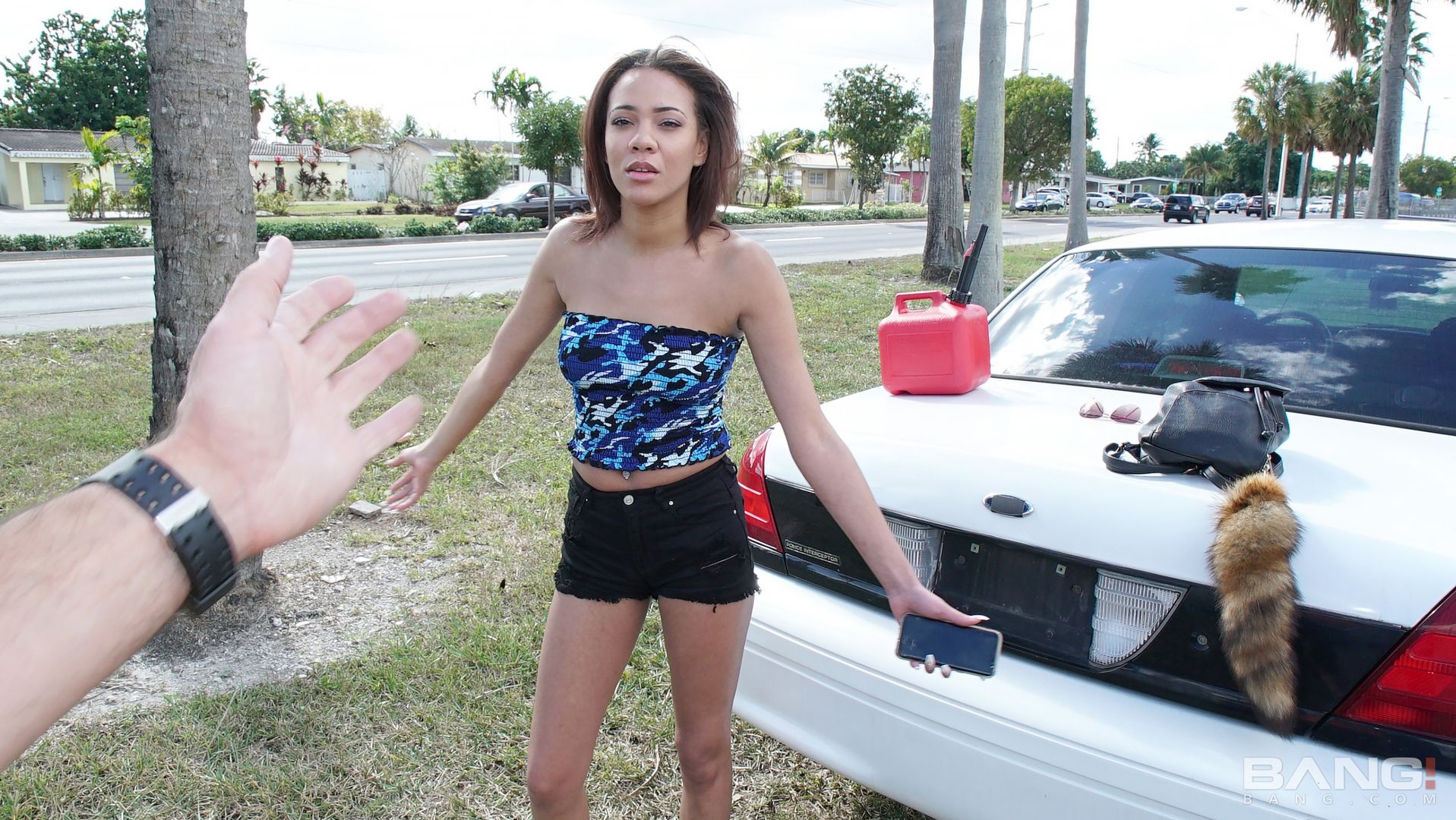 London Tisdale Fucks In The Truck Bed To Get Her Car Out Of Impound