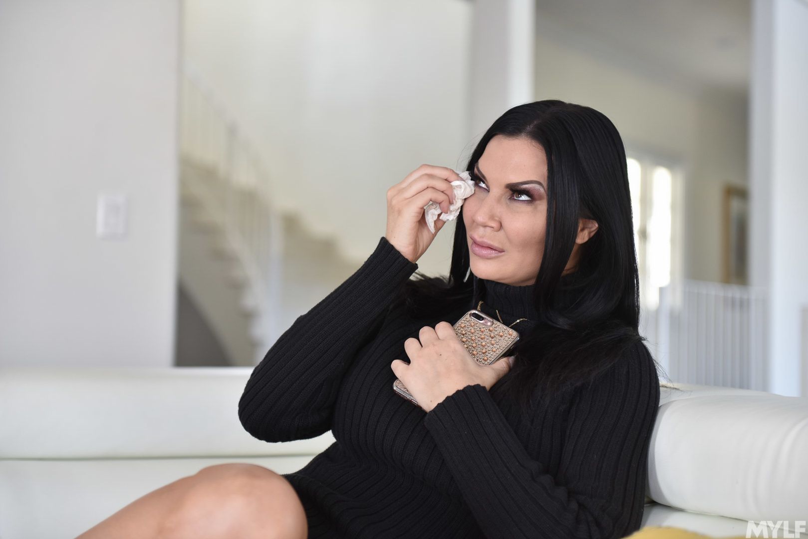 Cream Filling The Void