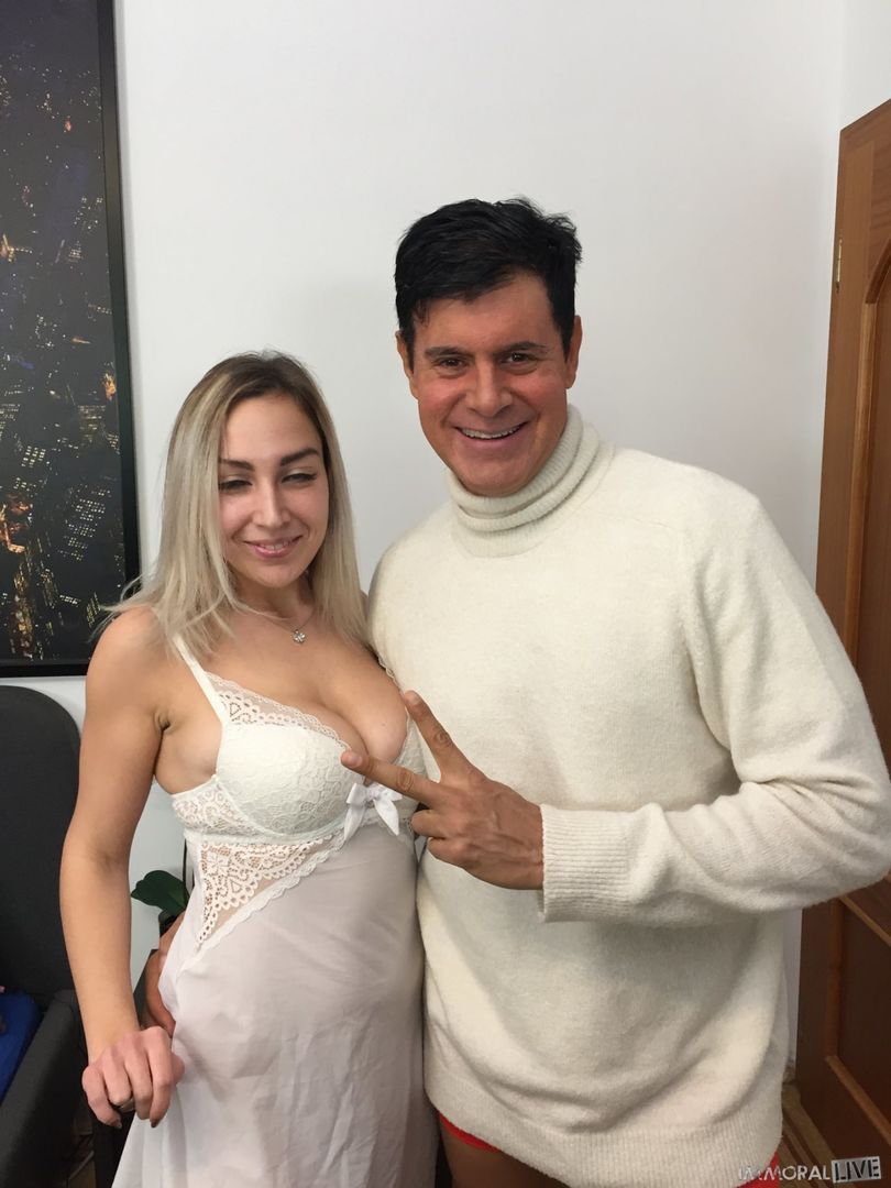 Holy Hanging Hooters - She Squirts!