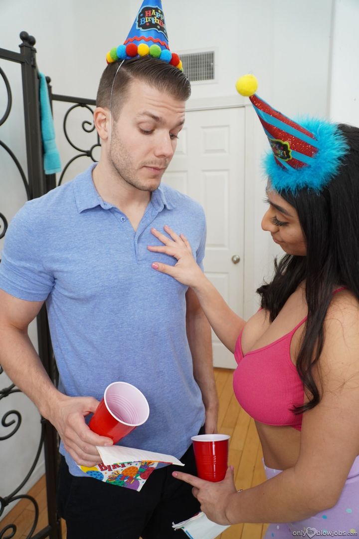 Birthday Blow Scene-01