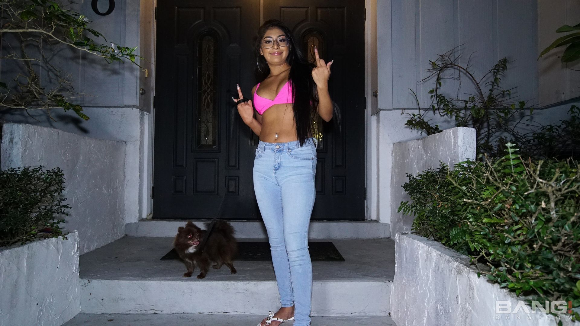 Binky Beal Gets Her Pussy Destroyed In Her Own Driveway